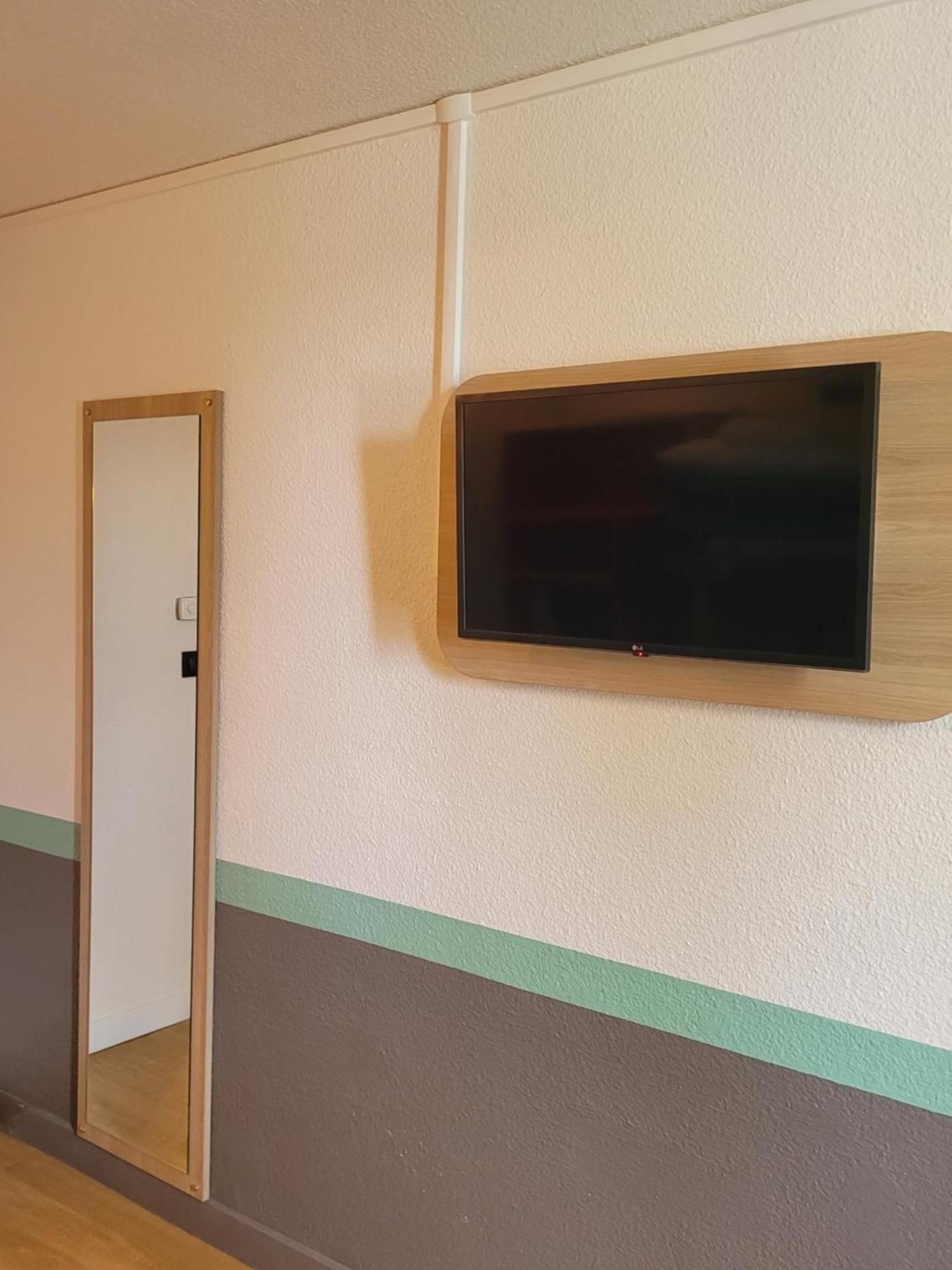 Premiere Classe Lyon Nord Дардії Екстер'єр фото